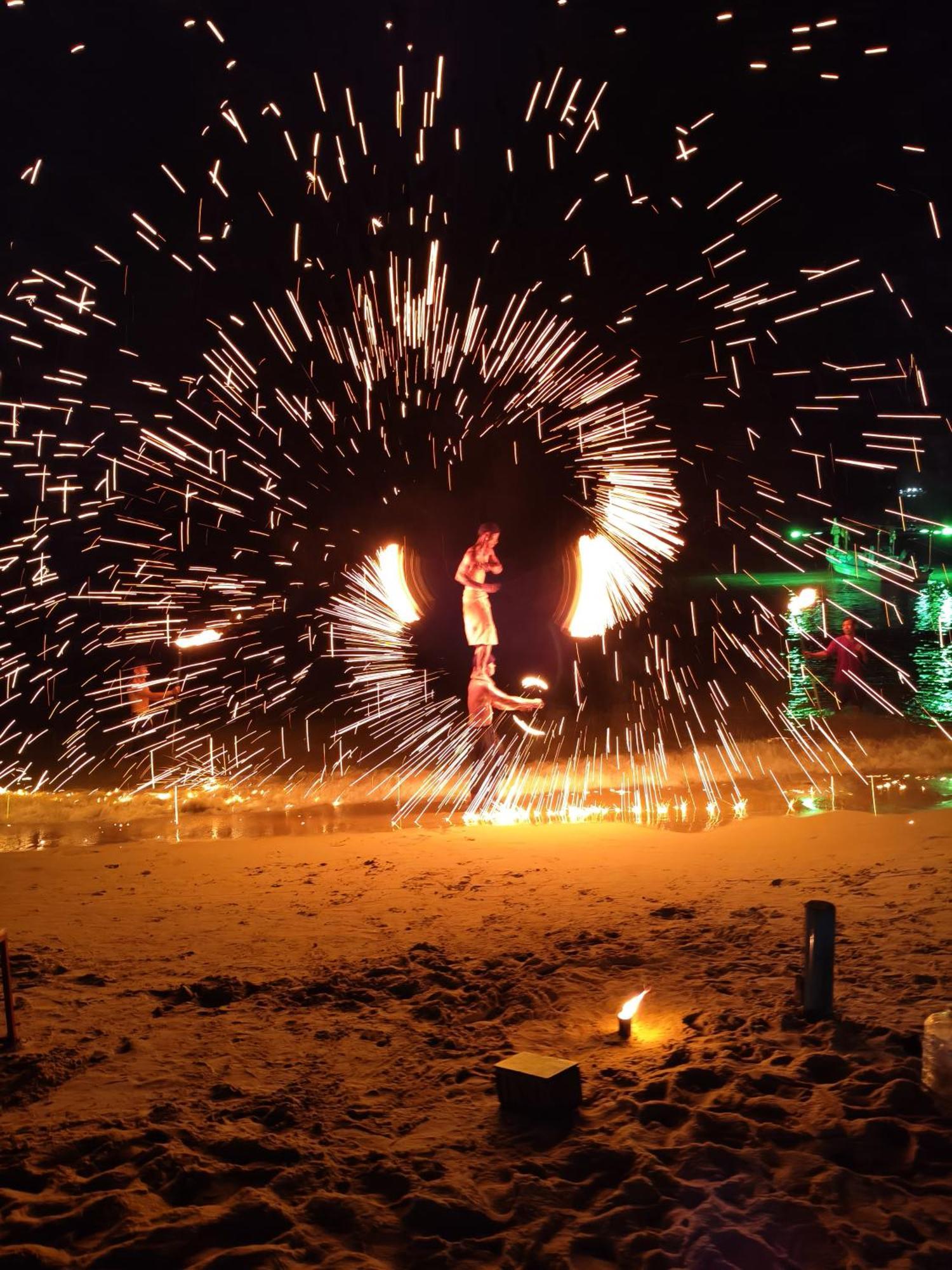 Yuyu Golden Beach Koh Chang Bagian luar foto